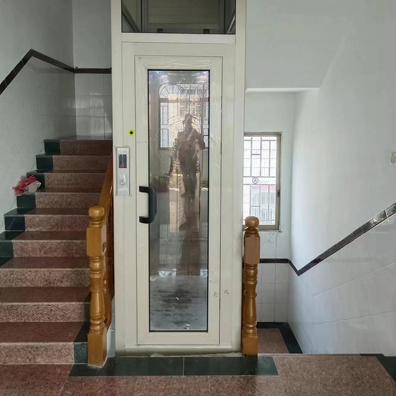 家用电梯